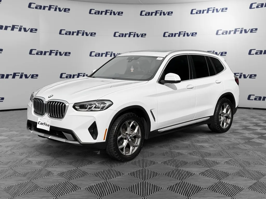 2023 BMW X3 30i