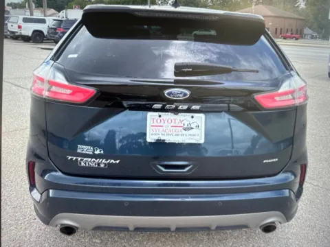 More photos of 2022 Ford Edge Titanium at CarFive Nashua, NH, NH