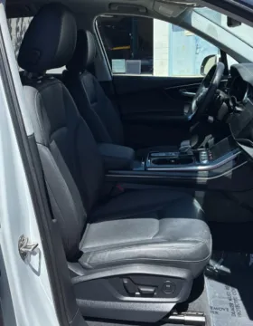 More photos of 2023 Audi Q7 55 Prestige at CarFive Nashua, NH, NH