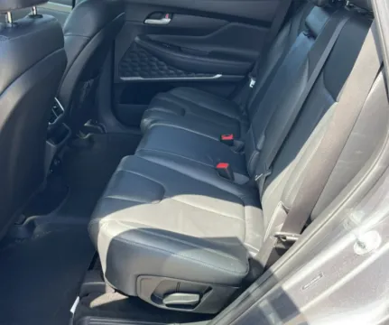 More photos of 2020 Hyundai Santa Fe SEL at CarFive Nashua, NH, NH