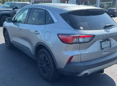 Photos of 2021 Ford Escape SE for sale in Nashua, NH at CarFive Nashua, NH
