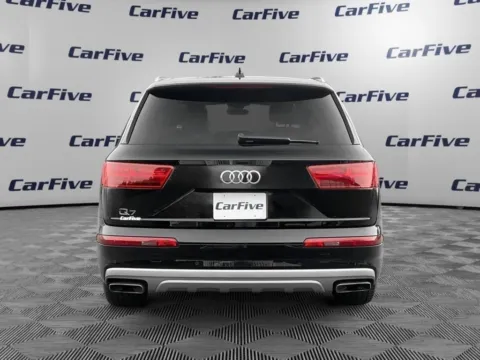 More photos of 2019 Audi Q7 45 Premium at CarFive Nashua, NH, NH