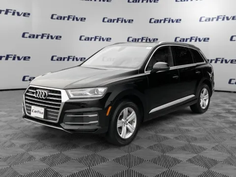 Black 2019 Audi Q7 45 Premium for sale in Nashua, NH