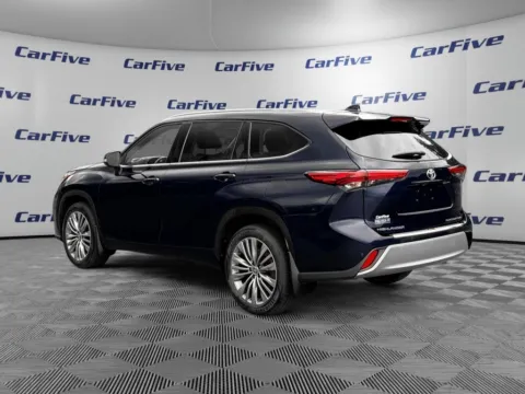Another view of 2020 Toyota Highlander Platinum for sale in Nashua, NH at CarFive Nashua, NH
