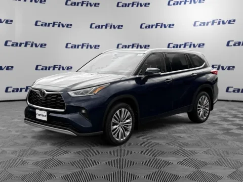 Blue 2020 Toyota Highlander Platinum for sale in Nashua, NH