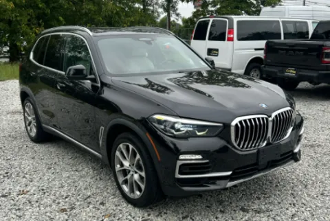 More photos of 2020 BMW X5 xDrive40i at CarFive Nashua, NH, NH