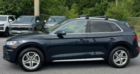 Photos of 2018 Audi Q5 2.0T for sale in Nashua, NH at CarFive Nashua, NH