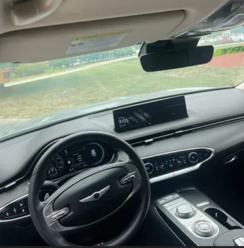 More photos of 2025 Genesis GV70 2.5T at CarFive Nashua, NH, NH