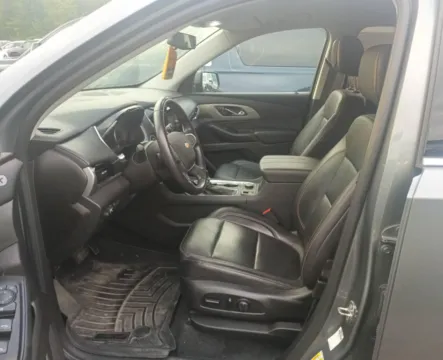More photos of 2021 Chevrolet Traverse LT Leather at CarFive Nashua, NH, NH