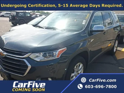 Gray 2019 Chevrolet Traverse LT for sale in Nashua, NH