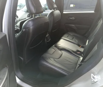 More photos of 2020 Jeep Cherokee Limited at CarFive Nashua, NH, NH