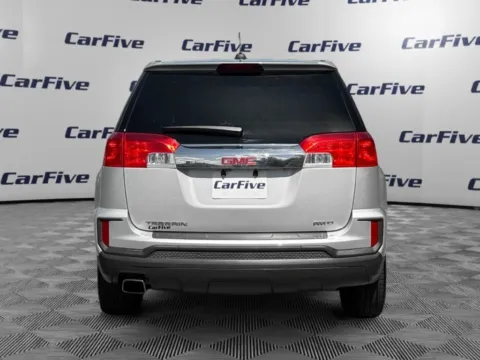 More photos of 2017 GMC Terrain SLE-1 at CarFive Nashua, NH, NH