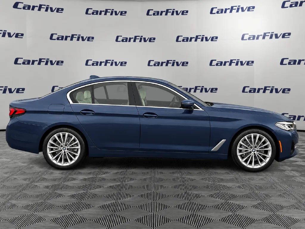 2023 BMW 5 Series 530i - Photo 7