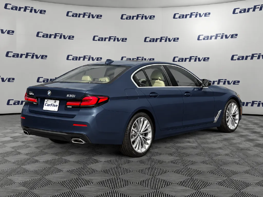 2023 BMW 5 Series 530i - Photo 6