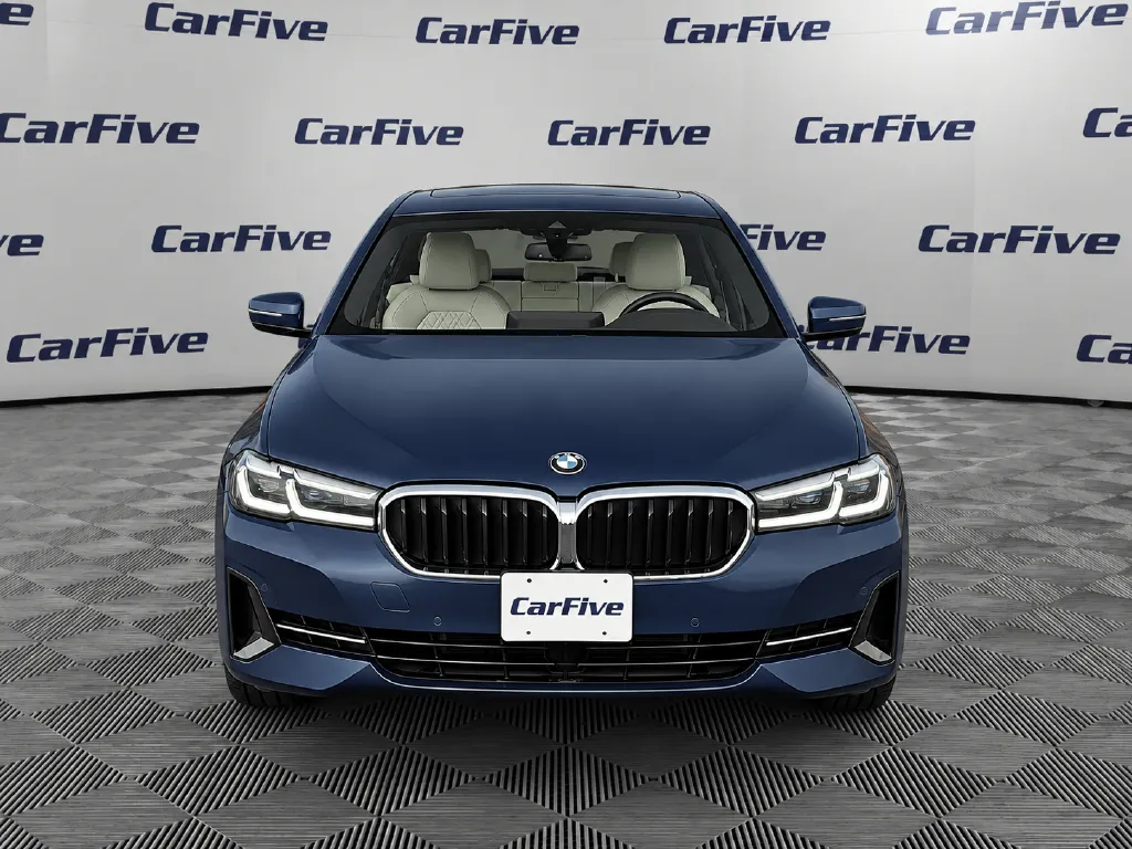 2023 BMW 5 Series 530i - Photo 9