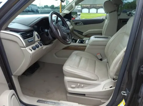 More photos of 2020 GMC Yukon XL Denali at CarFive Nashua, NH, NH
