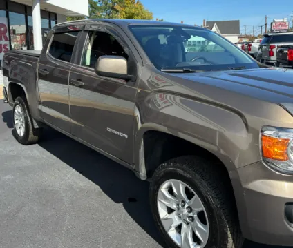 Photos of 2016 GMC Canyon SLE1 for sale in Nashua, NH at CarFive Nashua, NH