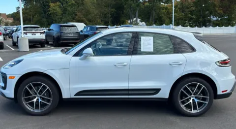 More photos of 2022 Porsche Macan at CarFive Nashua, NH, NH