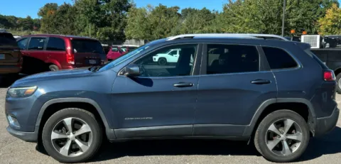Another view of 2020 Jeep Cherokee Limited for sale in Nashua, NH at CarFive Nashua, NH
