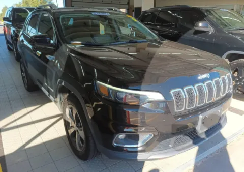 Another view of 2019 Jeep Cherokee Limited for sale in Nashua, NH at CarFive Nashua, NH