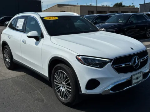 More photos of 2025 Mercedes-Benz GLC 300 at CarFive Nashua, NH, NH