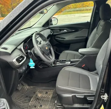 More photos of 2021 Chevrolet TrailBlazer LS at CarFive Nashua, NH, NH