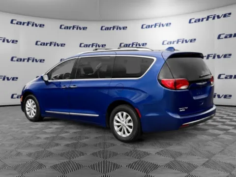 Another view of 2019 Chrysler Pacifica Touring L for sale in Nashua, NH at CarFive Nashua, NH