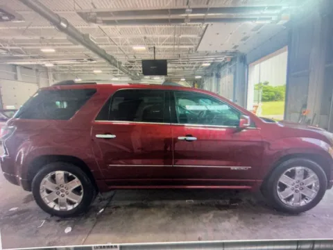 More photos of 2015 GMC Acadia Denali at CarFive Nashua, NH, NH
