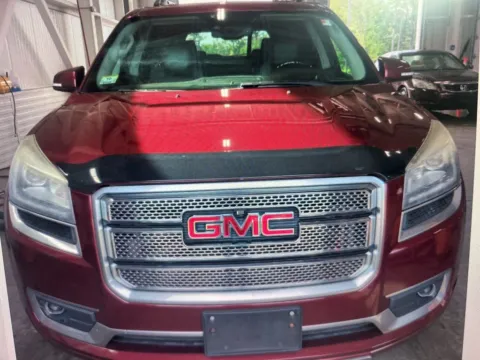 More photos of 2015 GMC Acadia Denali at CarFive Nashua, NH, NH