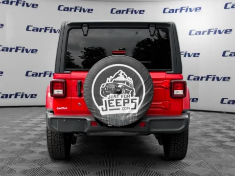More photos of 2018 Jeep Wrangler Unlimited Sahara at CarFive Nashua, NH, NH