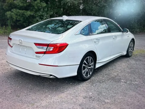 More photos of 2019 Honda Accord Hybrid Touring at CarFive Nashua, NH, NH
