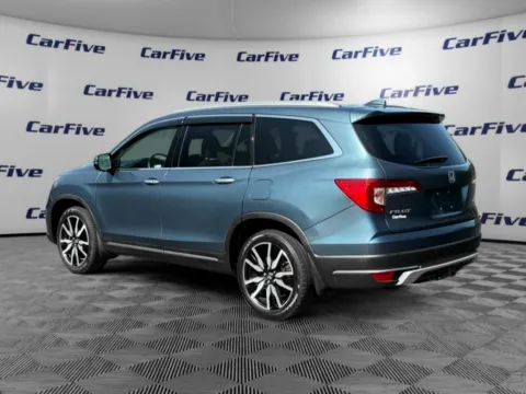 Another view of 2021 Honda Pilot Touring for sale in Nashua, NH at CarFive Nashua, NH
