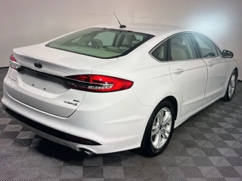 More photos of 2018 Ford Fusion Hybrid SE at CarFive Nashua, NH, NH
