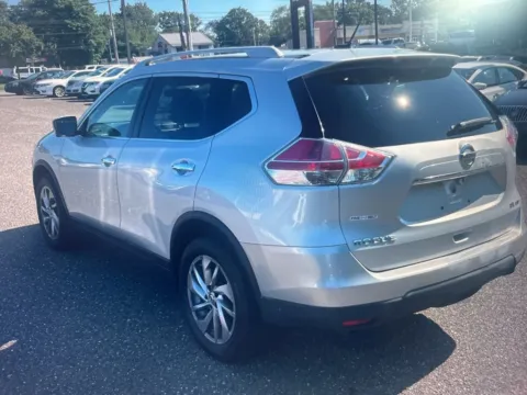 Another view of 2015 Nissan Rogue SL for sale in Nashua, NH at CarFive Nashua, NH