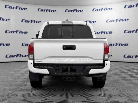 More photos of 2016 Toyota Tacoma Limited at CarFive Nashua, NH, NH