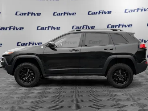 Photos of 2016 Jeep Cherokee Trailhawk for sale in Nashua, NH at CarFive Nashua, NH