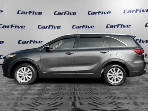 Photos of 2020 Kia Sorento LX for sale in Nashua, NH at CarFive Nashua, NH