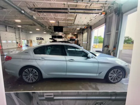 More photos of 2018 BMW 5 Series 530e xDrive iPerformance at CarFive Nashua, NH, NH