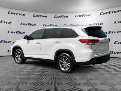 Another view of 2019 Toyota Highlander XLE for sale in Nashua, NH at CarFive Nashua, NH