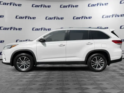 Photos of 2019 Toyota Highlander XLE for sale in Nashua, NH at CarFive Nashua, NH