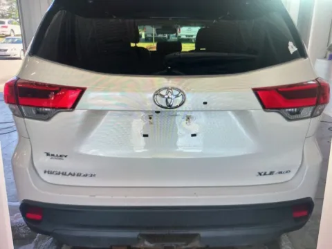 Another view of 2019 Toyota Highlander XLE for sale in Nashua, NH at CarFive Nashua, NH