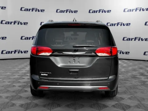 More photos of 2018 Chrysler Pacifica Touring L at CarFive Nashua, NH, NH