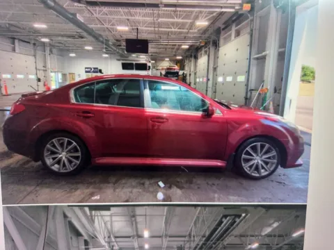 More photos of 2013 Subaru Legacy 2.5i at CarFive Nashua, NH, NH