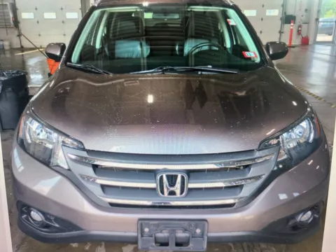 More photos of 2013 Honda CR-V EX-L at CarFive Nashua, NH, NH