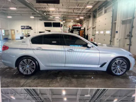 More photos of 2018 BMW 5 Series 530e xDrive iPerformance at CarFive Nashua, NH, NH