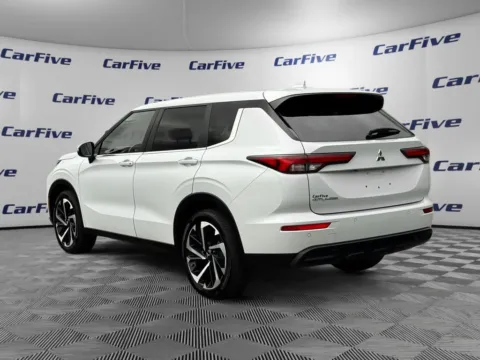 Another view of 2022 Mitsubishi Outlander ES for sale in Nashua, NH at CarFive Nashua, NH