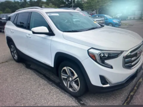 More photos of 2018 GMC Terrain SLT at CarFive Nashua, NH, NH