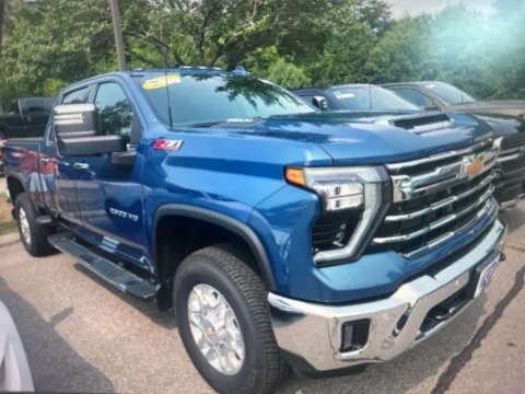 More photos of 2024 Chevrolet Silverado 2500HD LTZ at CarFive Nashua, NH, NH