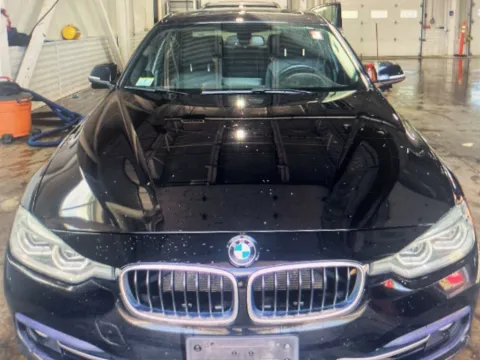 More photos of 2018 BMW 3 Series 330i xDrive at CarFive Nashua, NH, NH
