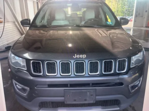 More photos of 2018 Jeep Compass Limited at CarFive Nashua, NH, NH